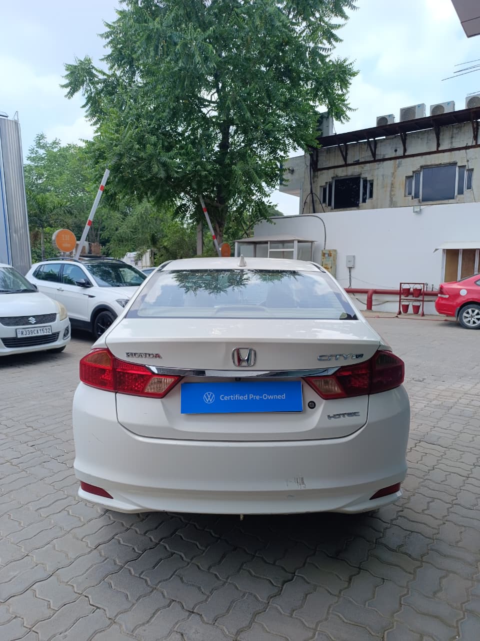 Honda City(2014-2017) V Petrol